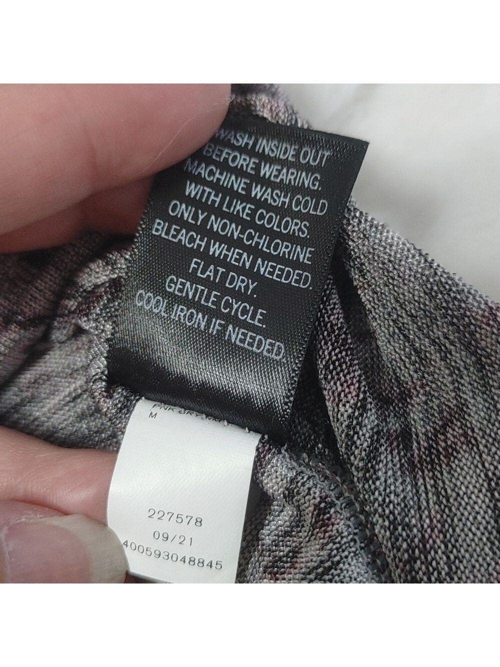 Simply Vera Wang Purple Leopard Print Polyester/Rayon Top with Side Tie Detail M - Picture 11 of 11